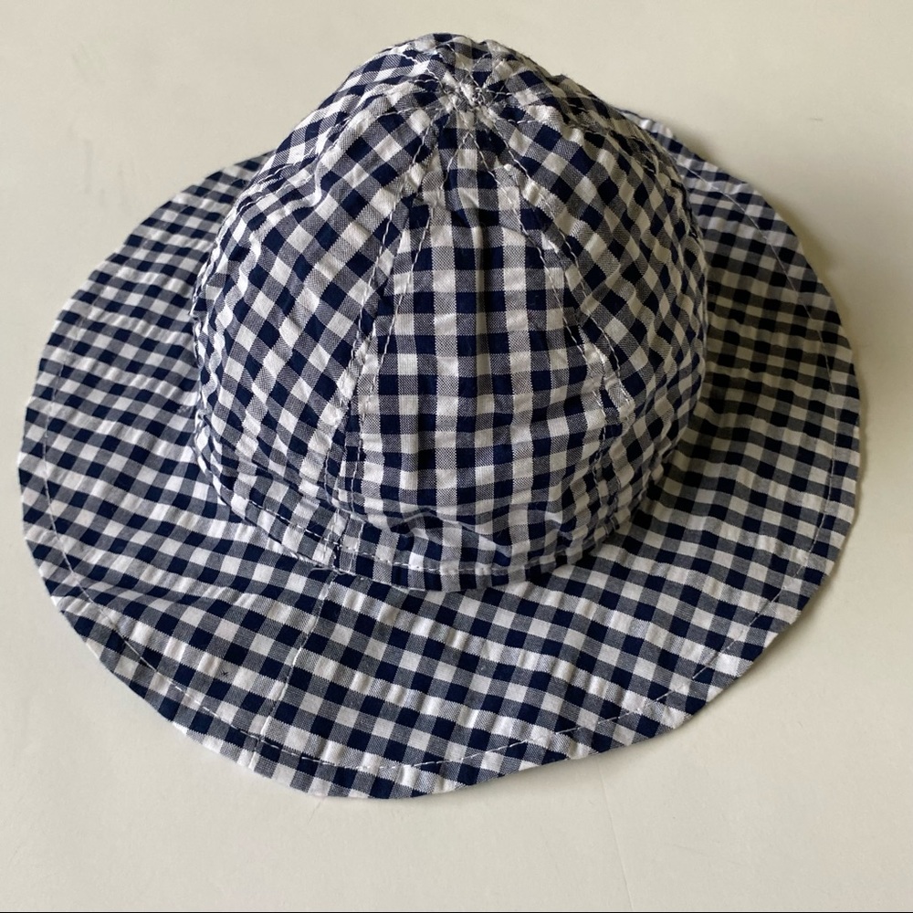 Baby Hat Size 6 Months Blue White Checked Carter’s Bucket Boys Girls Strap EUC